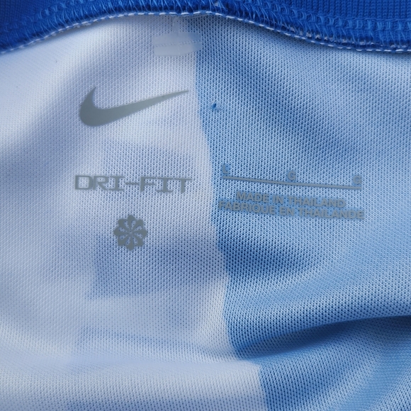 - PRODUCT SPECIFICATIONS -Brand: NikeModel: Pregame soccer Product Code: DM95 - Picture 5 of 8